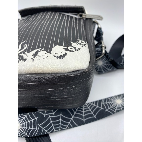 DISNEY Buckle-Down Nightmare Before Christmas JACK SKELLINGTON Crossbody Bag - Picture 10 of 16